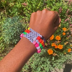 ★4 friendship bracelet pack ★